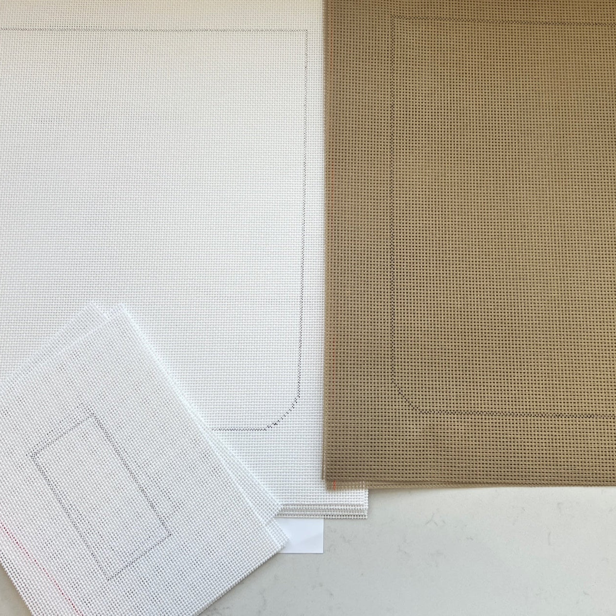 flat canvas of needlepoint bag pattern on 13 ct mesh and penelope